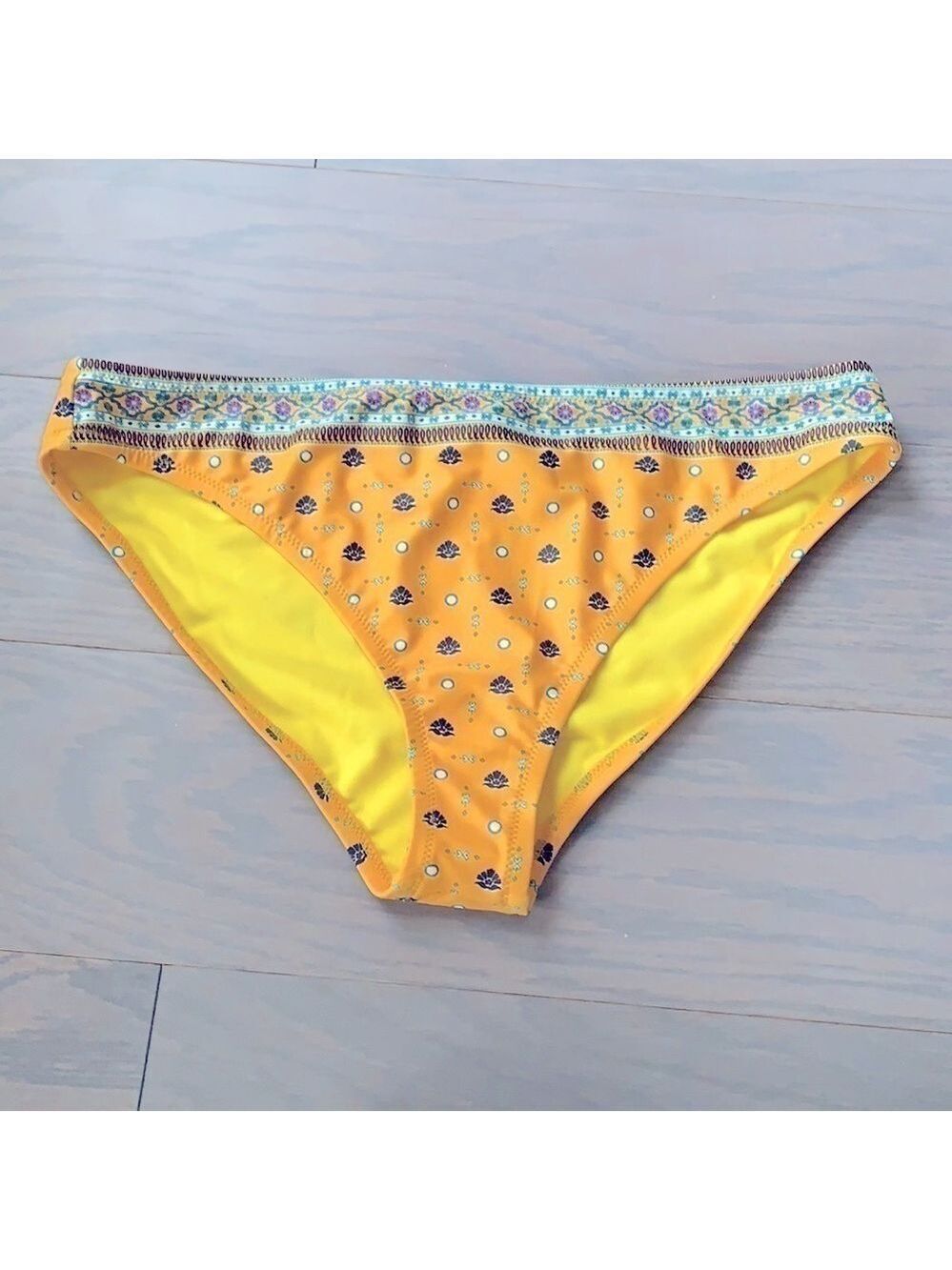 New Jessica Simpson Printed Bikini Bottoms